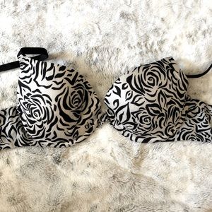 Victoria’s Secret Demi uplift bra. 34D